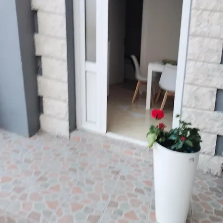 Apartman نيوم